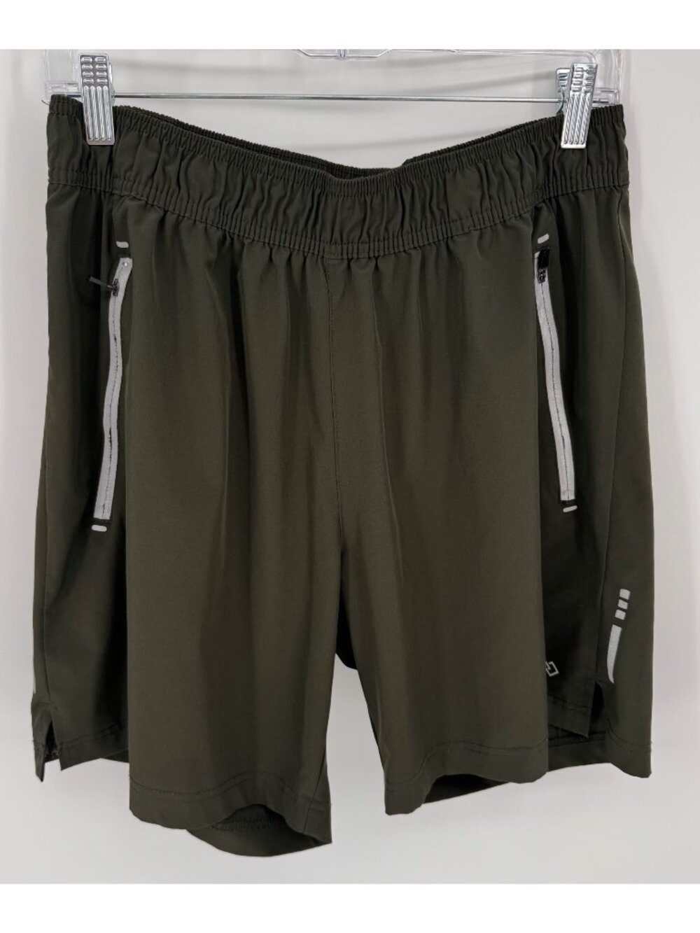 Legend Mens Olive Green Athletic Shorts With Reflective Zipper Pockets Sz Large